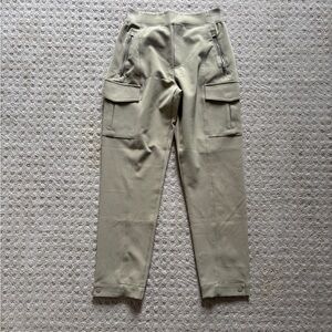 Athleta Women’s Olive Elastic Waist Cargo Pants